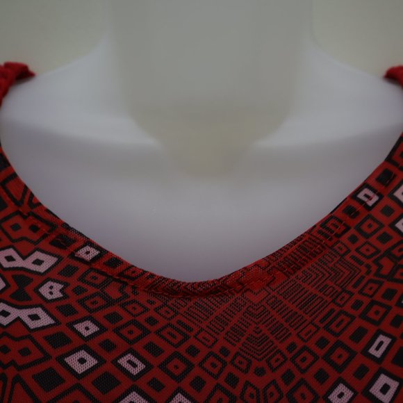 Red Mesh See-Through Sleeveless Petite Blouse - Picture 2 of 8